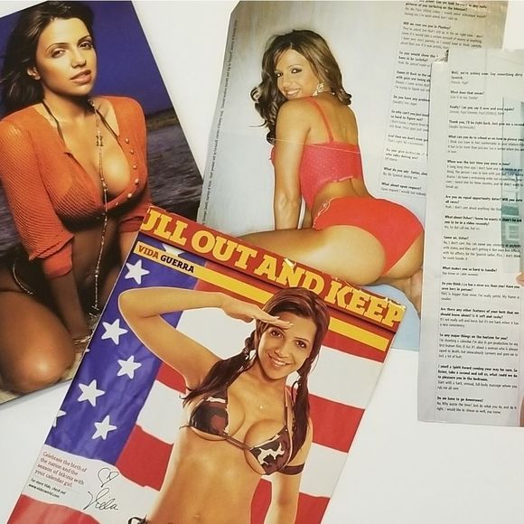 2005 Vida Guerra BlackMen Magazine  Swimsuit - Picture 2 of 6